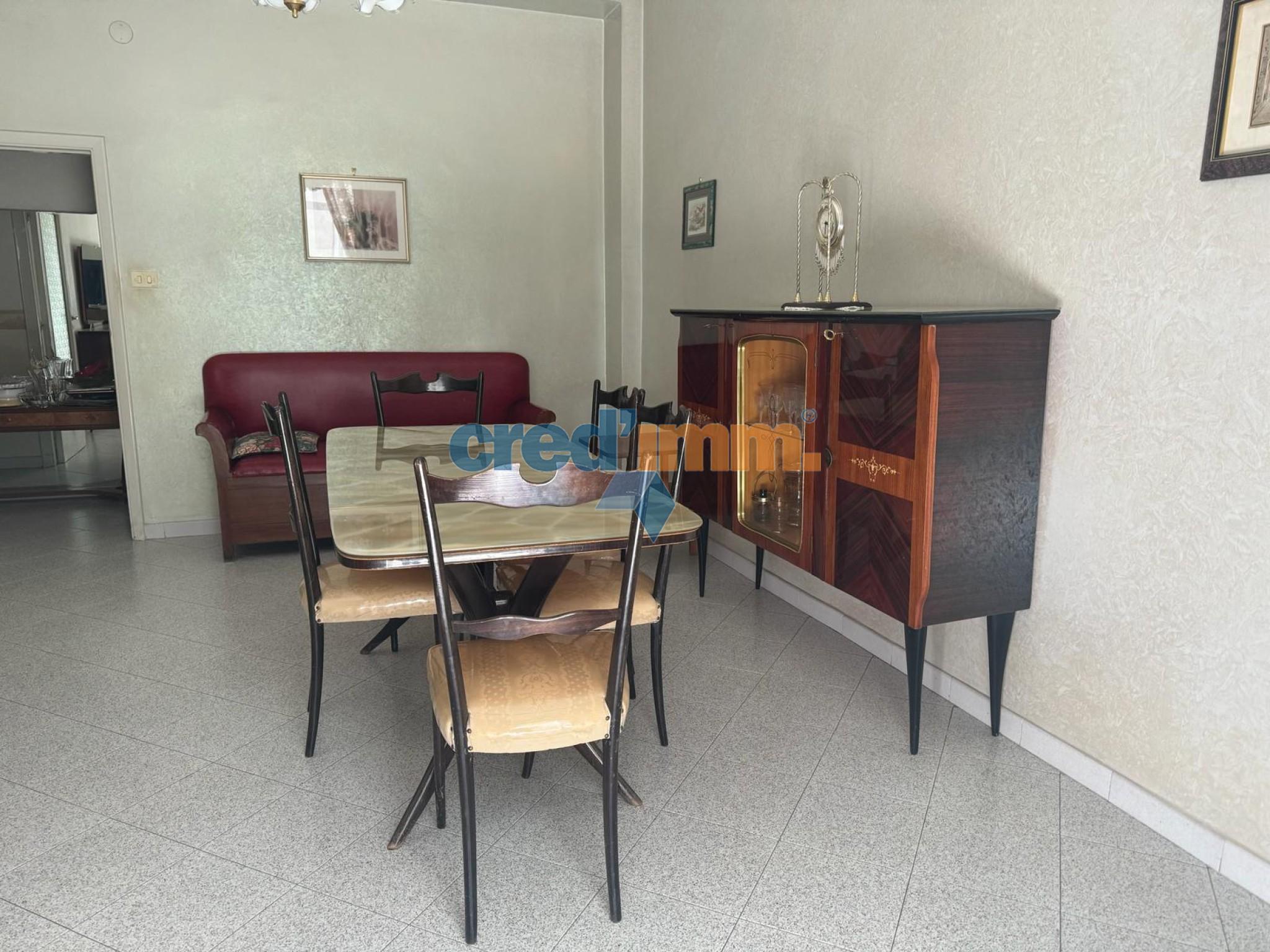 Bisceglie - Appartamento in via Molfetta, ideale per famiglie e giovani coppie_2231732105678.jpeg