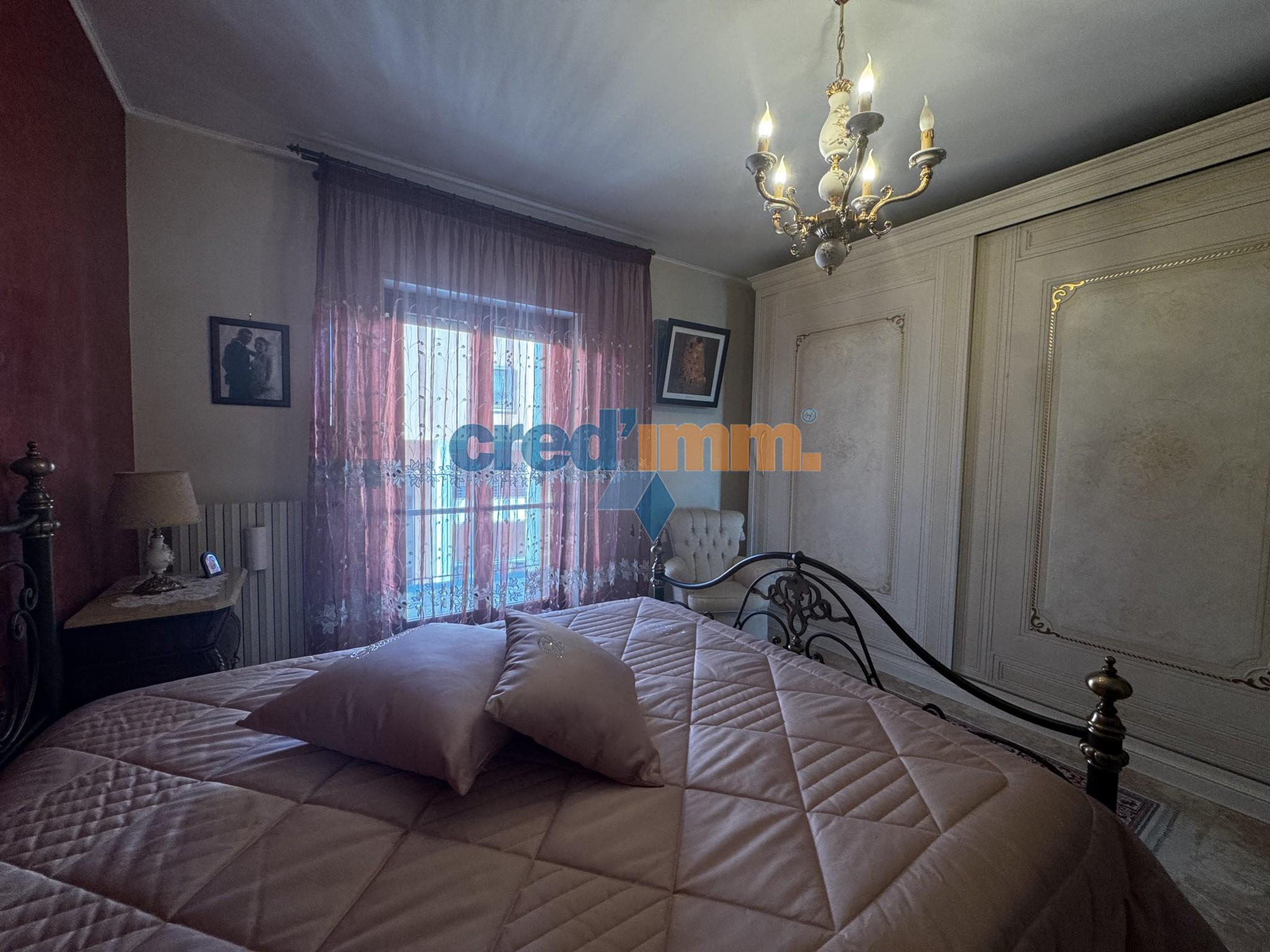 zona sant'andrea trivani con box e posto auto_3561746387975.jpg