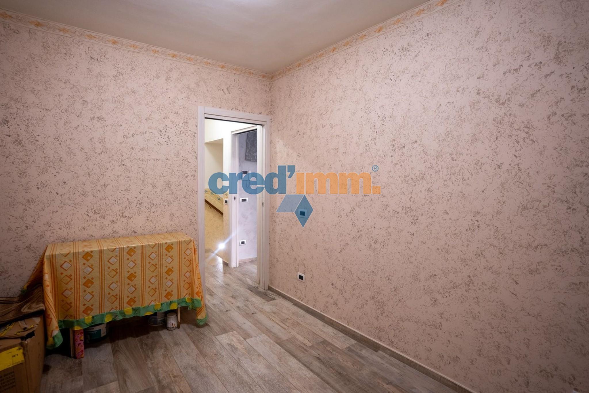 zona viale la testa villa con ingresso indipendente_3661788440955.JPG