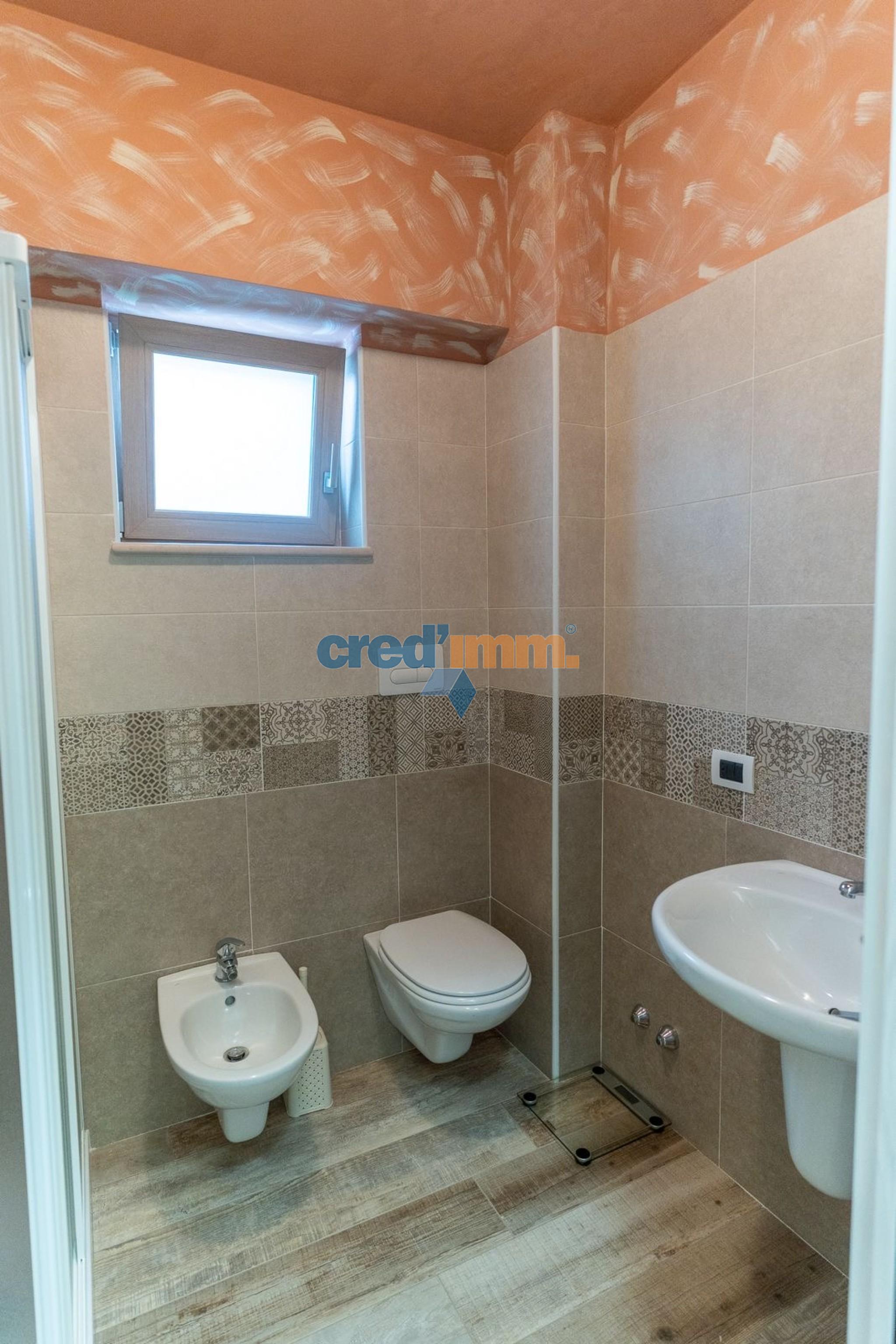 zona viale la testa villa con ingresso indipendente_3661788442726.JPG