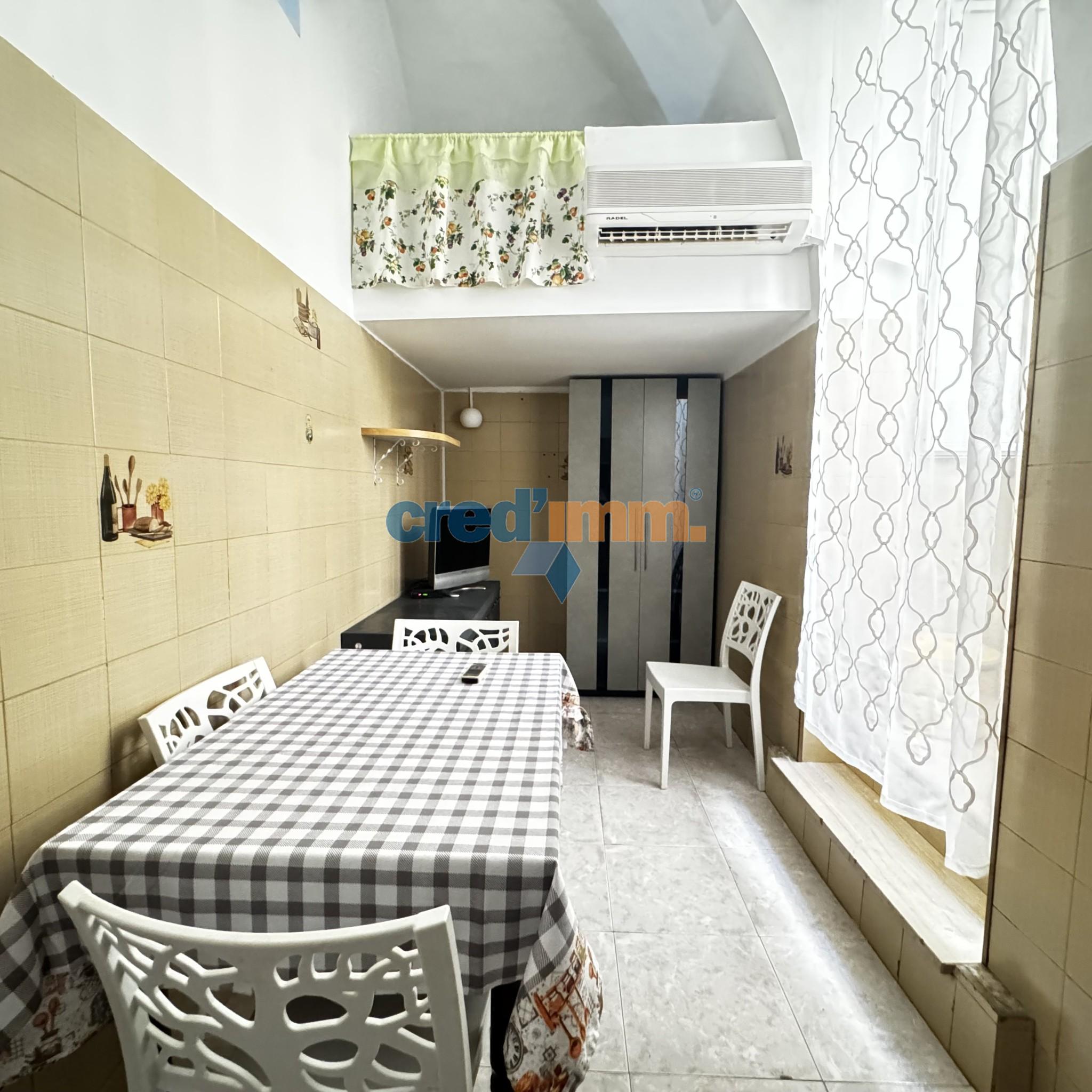 Bisceglie appartamento arredato in zona centrale_3711752309793.jpg