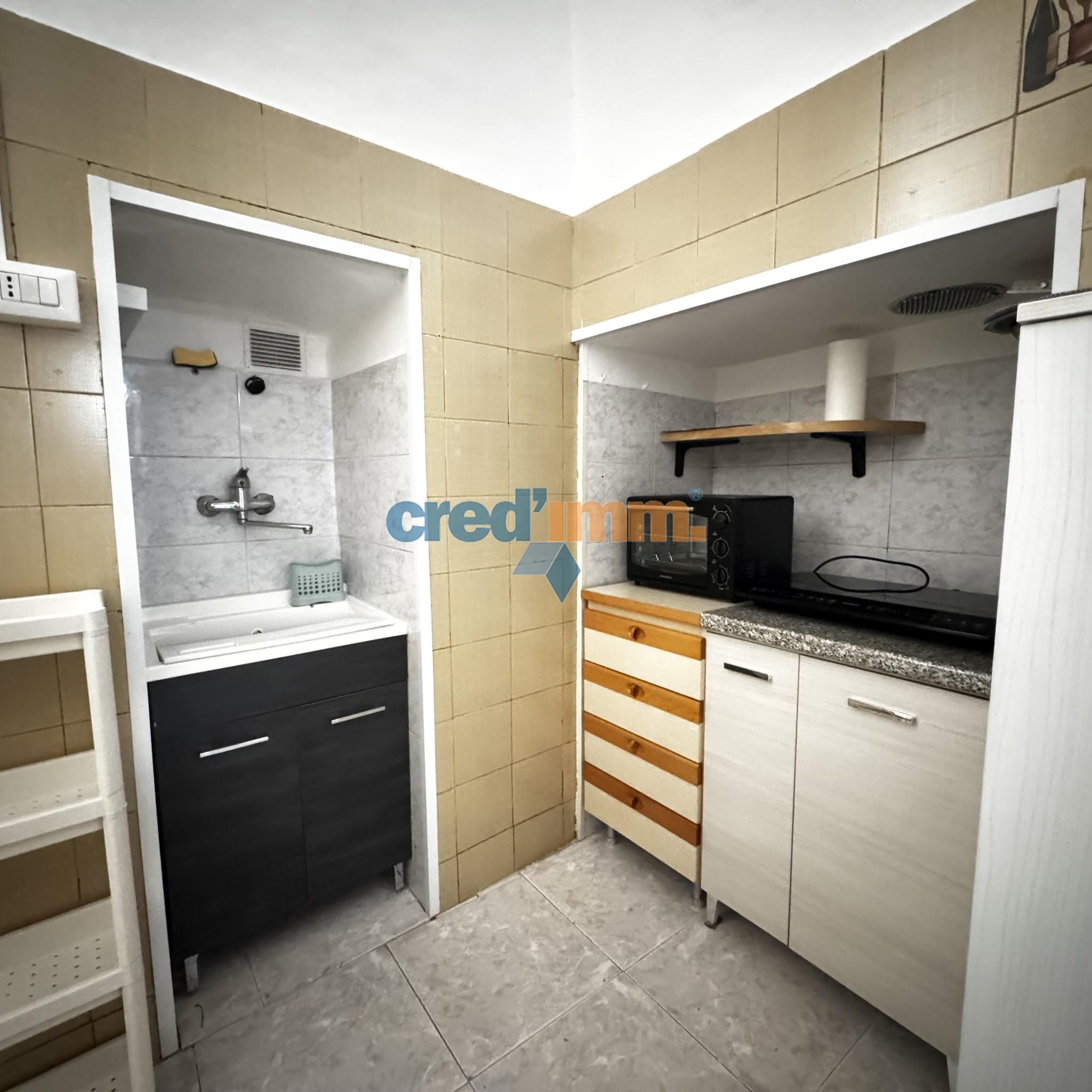 Bisceglie appartamento arredato in zona centrale_3711752312781.jpg