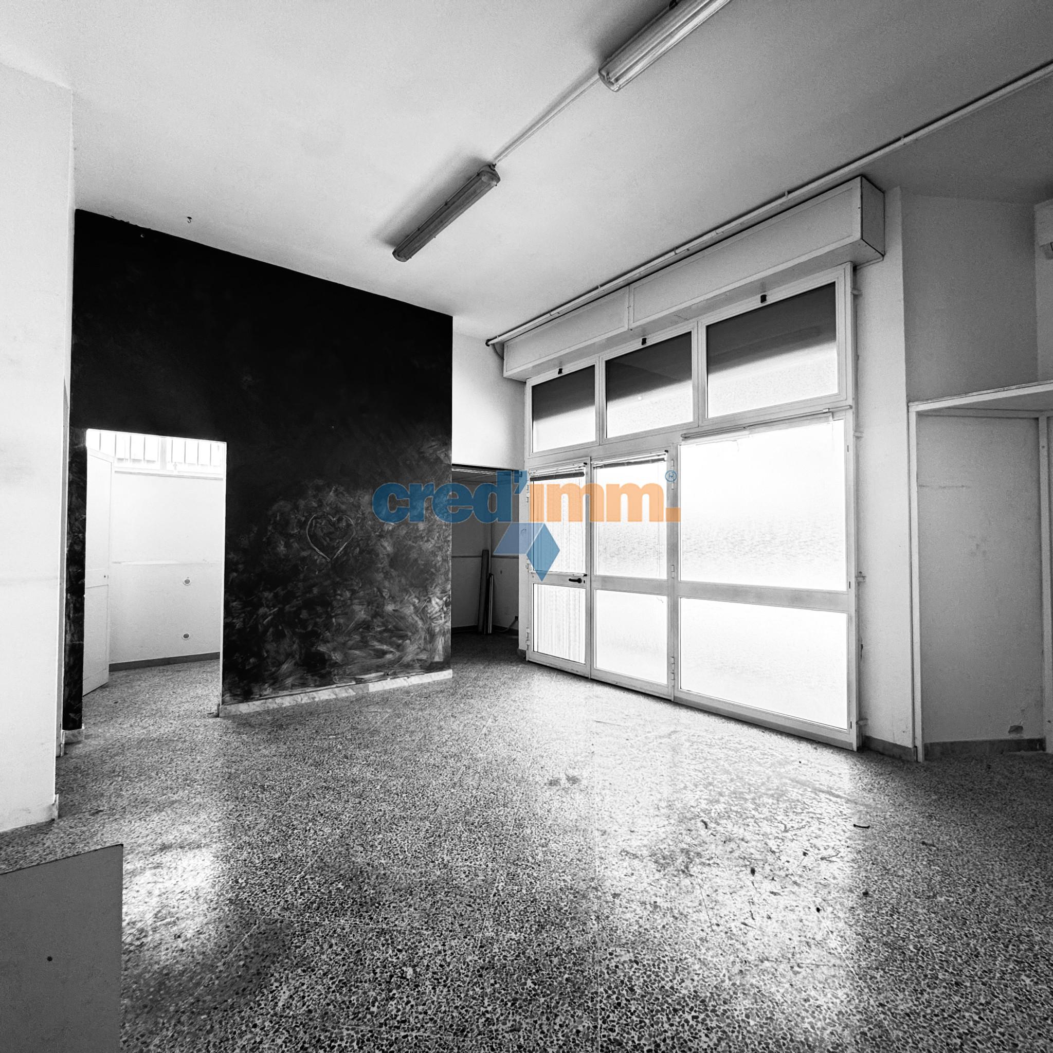 bisceglie opificio in locazione_3721752323521.jpg