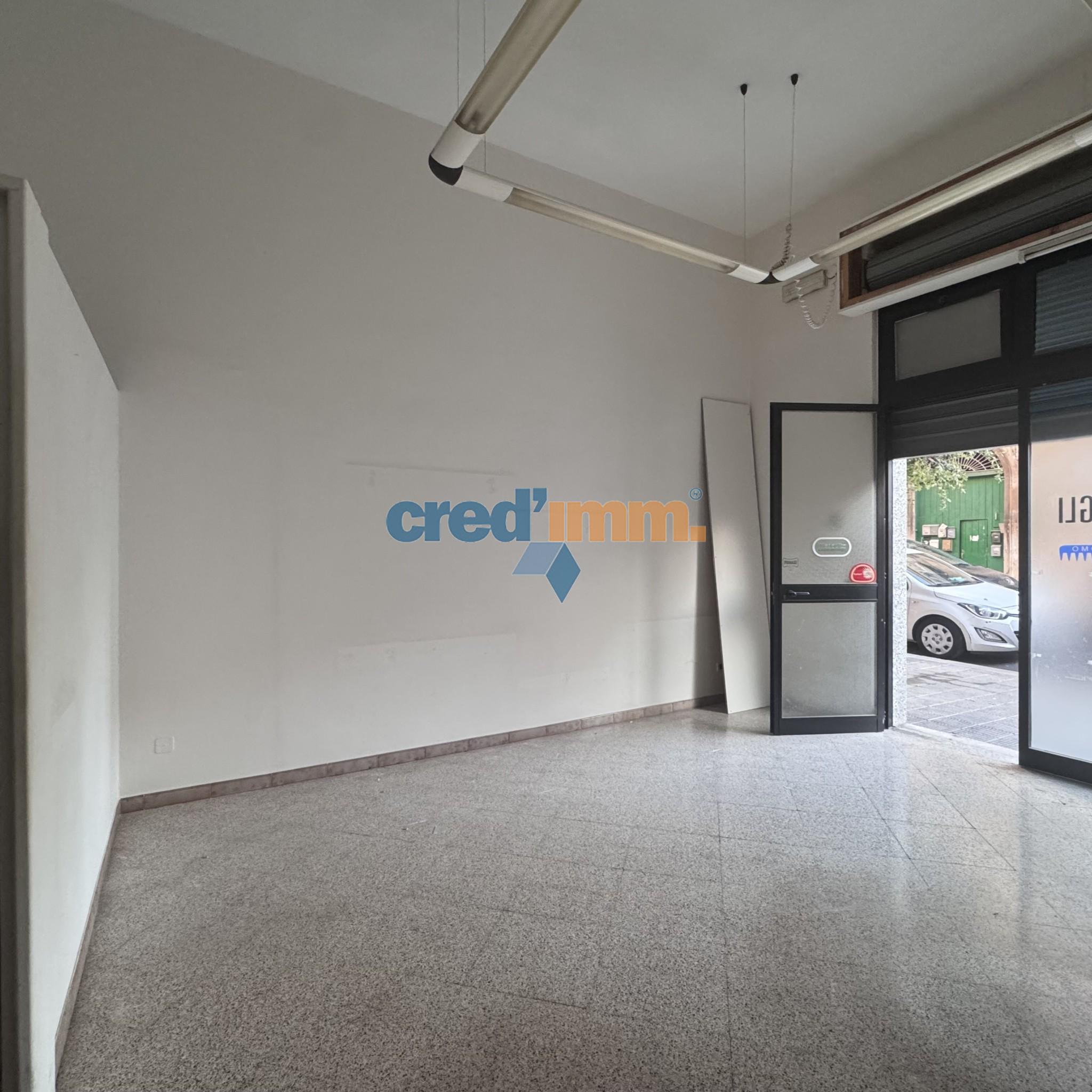 locale commerciale in via imbriani_3751752685662.jpg