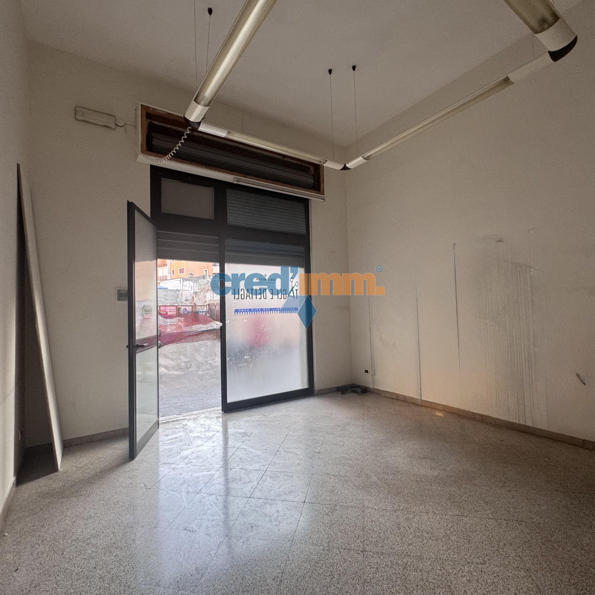 locale commerciale in via imbriani_3751752691935.jpg