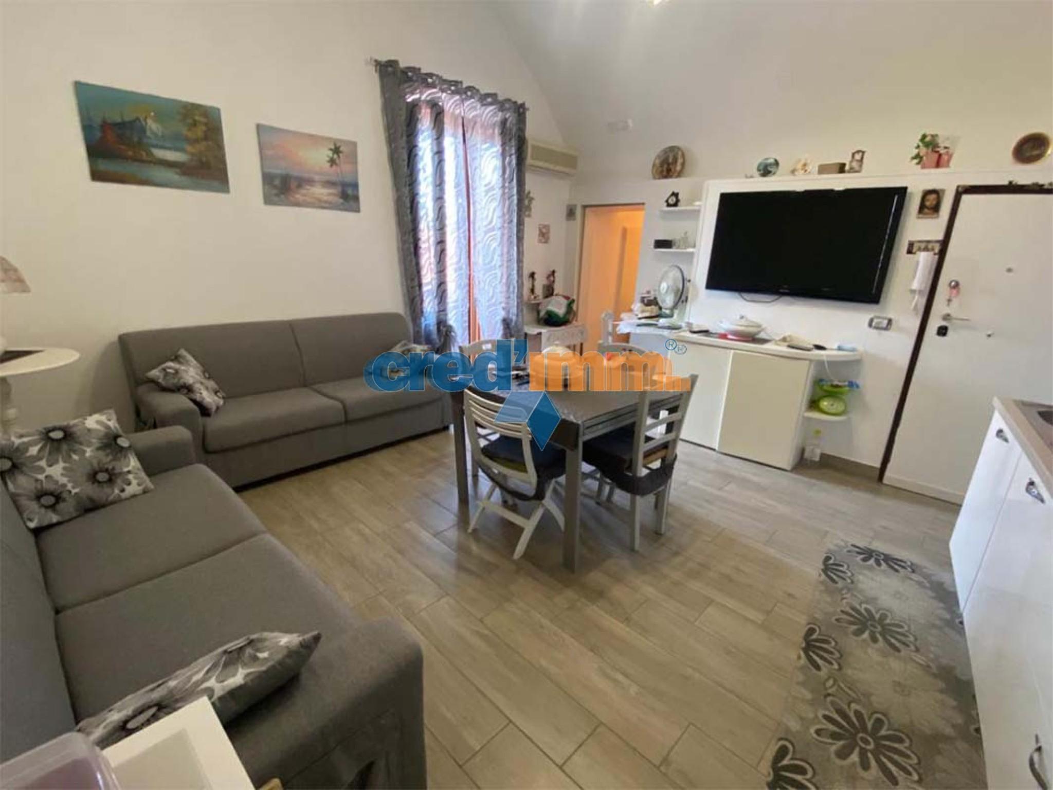 bisceglie appartamento zona porto arredato_3881761760403.jpg