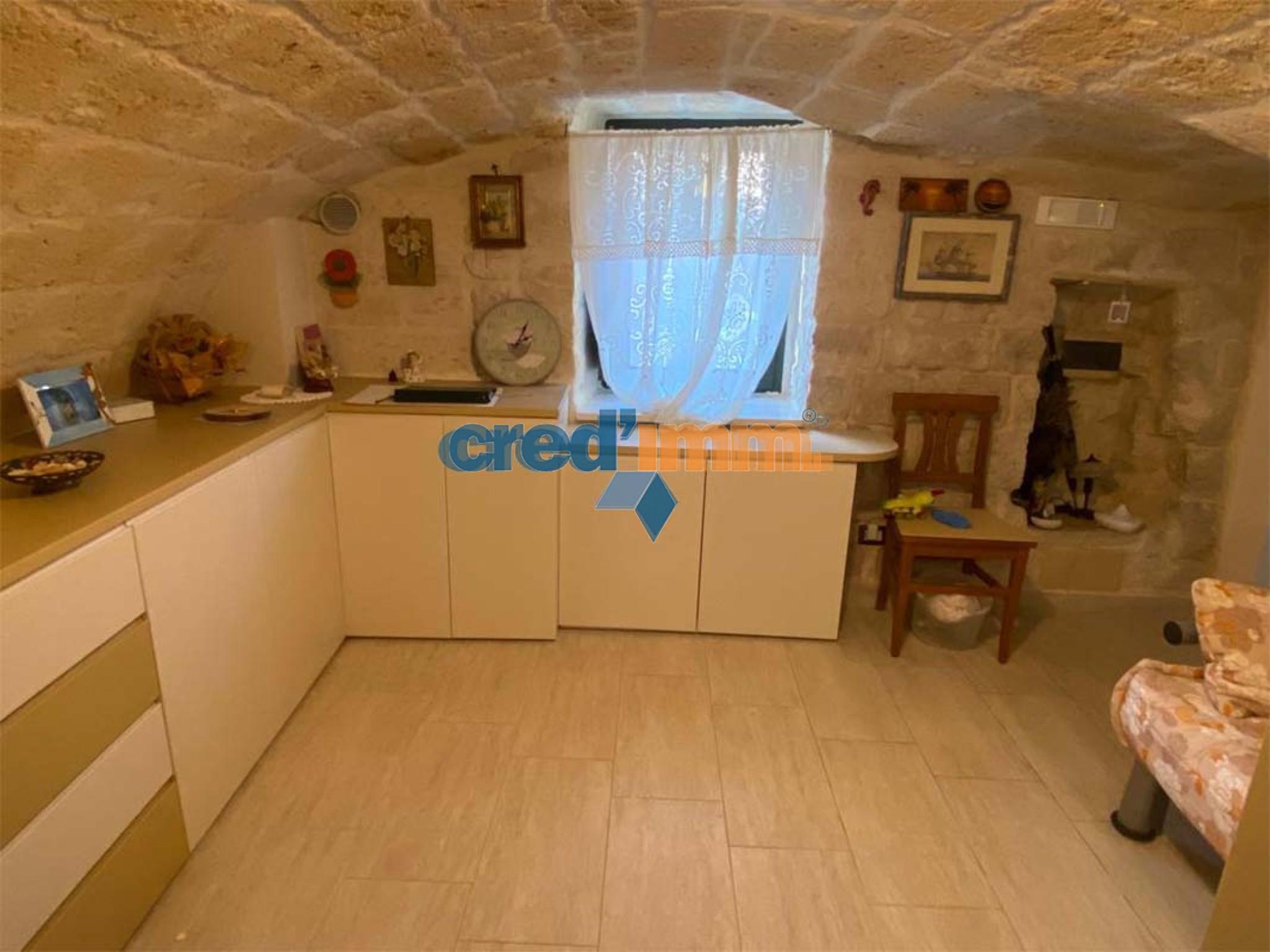 bisceglie appartamento zona porto arredato_3881761764317.jpg