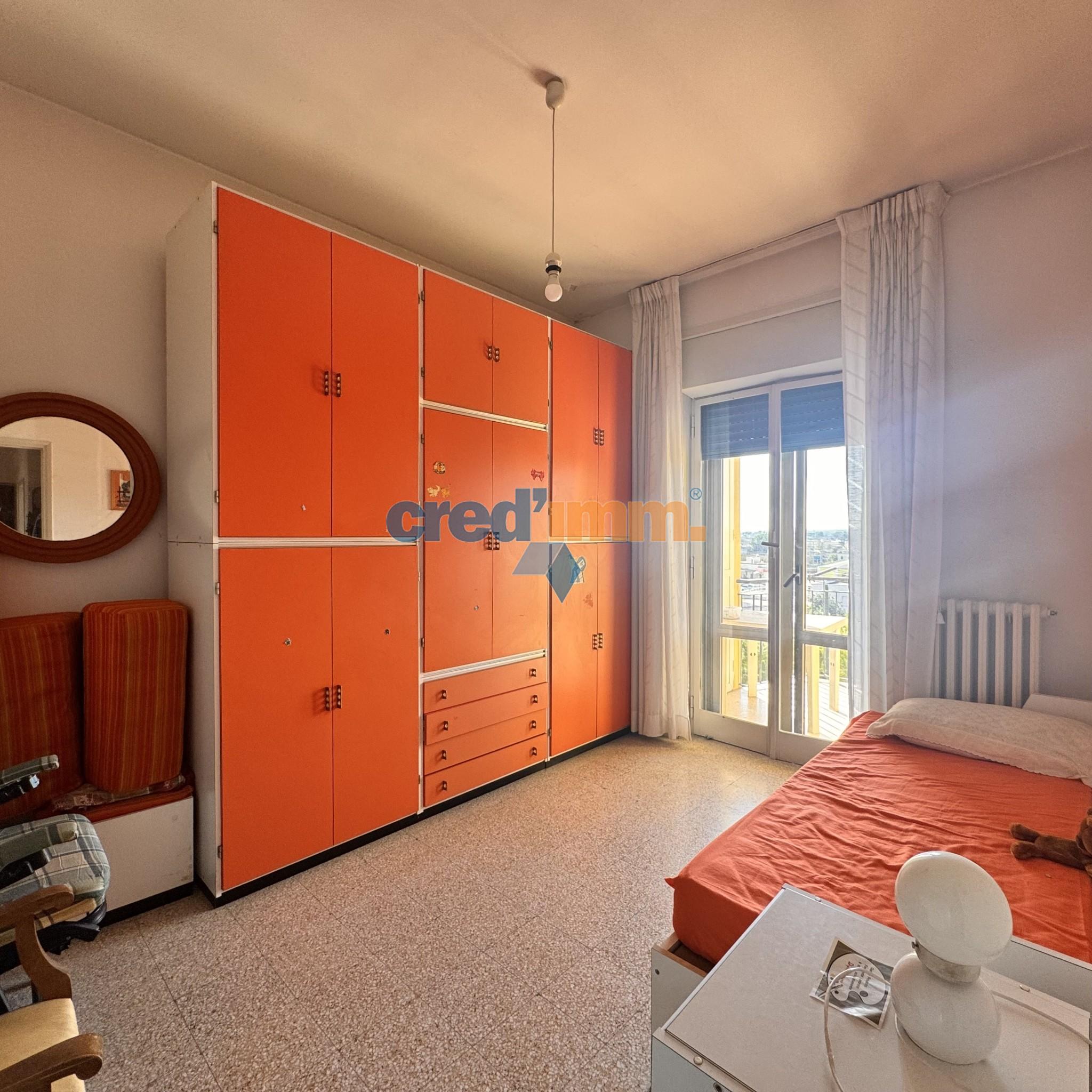 bisceglie zona san martino in vendita trivani ed accessori_3901763042828.jpg