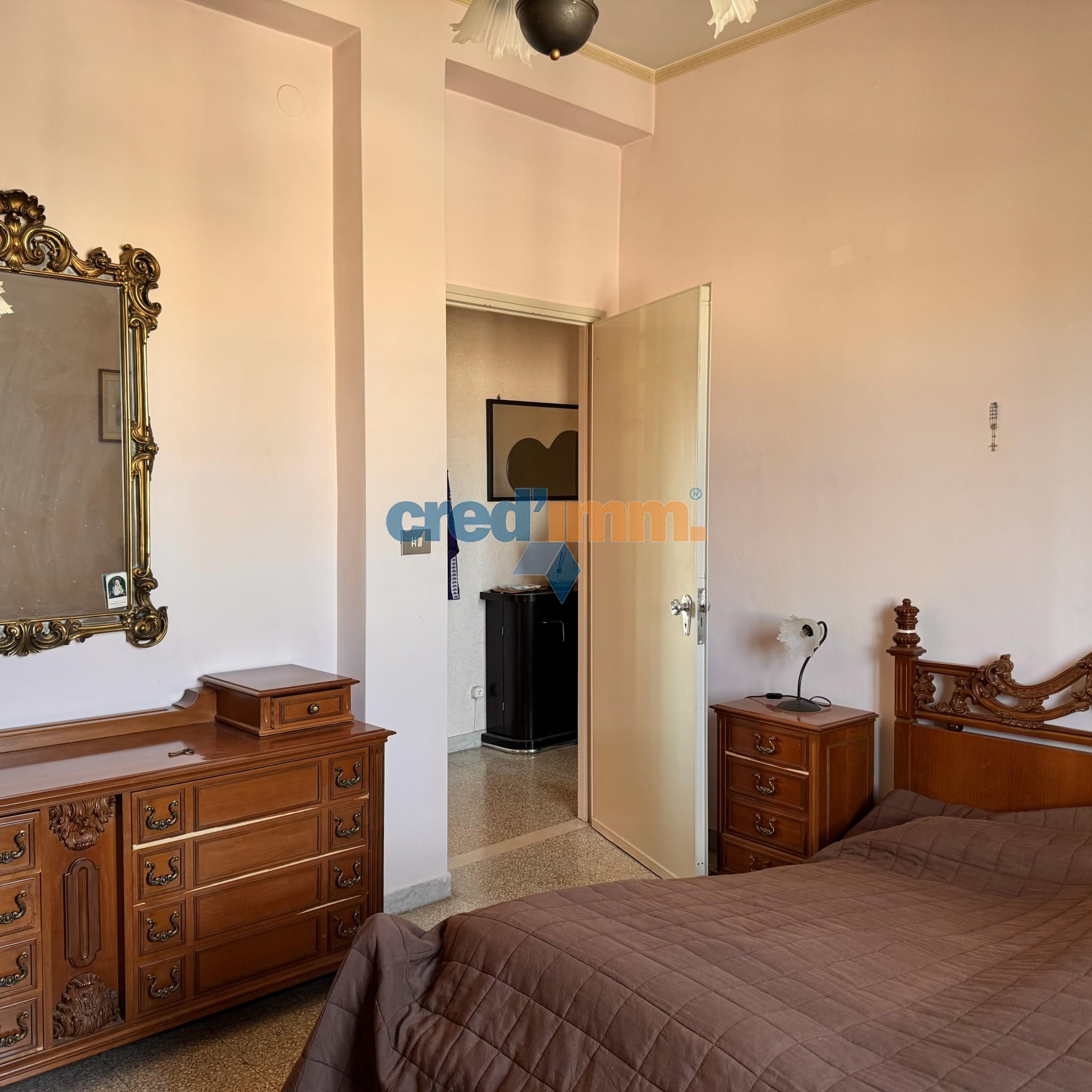 bisceglie zona san martino in vendita trivani ed accessori_3901763042953.jpg