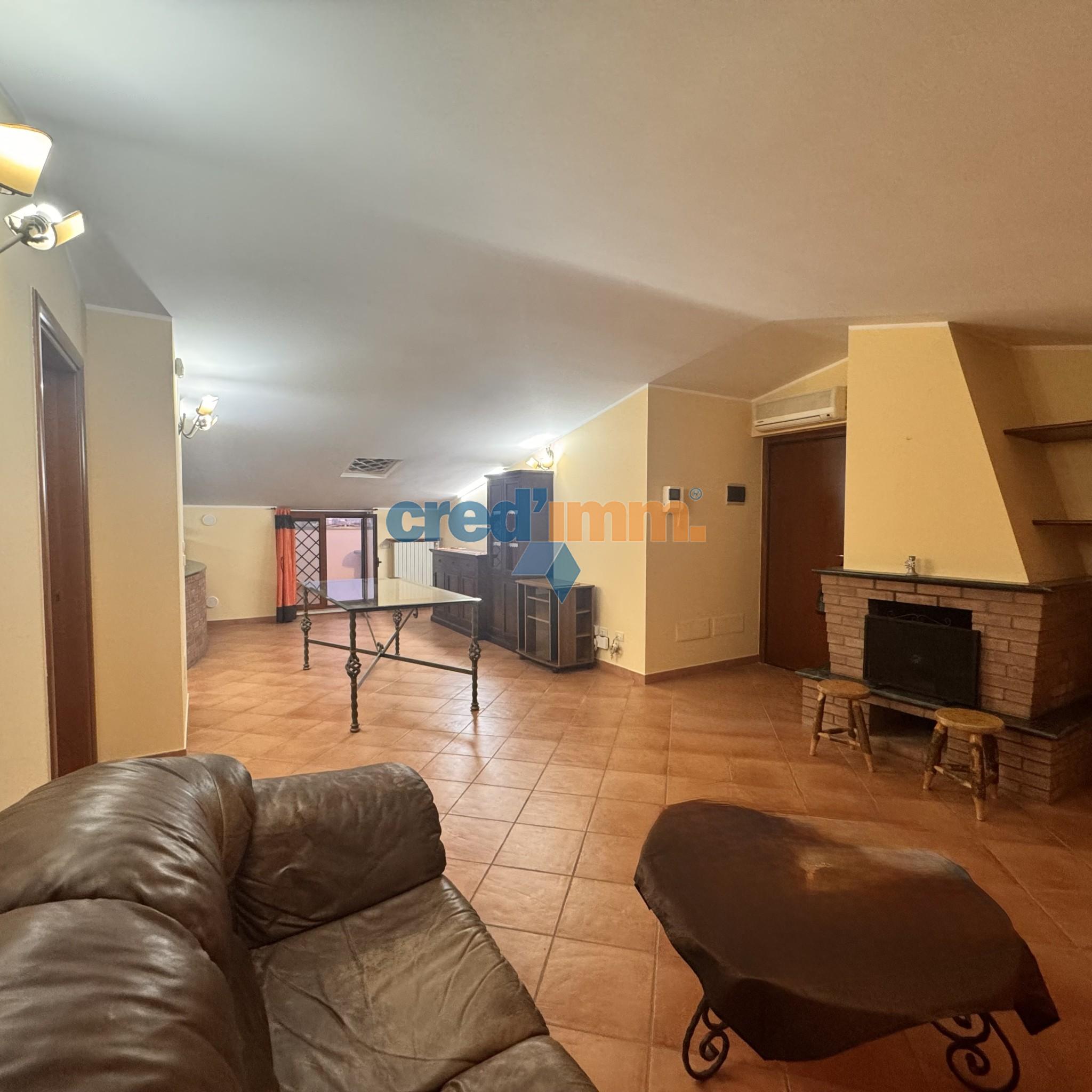 andria mansarda con terrazzo_3911763067000.jpg