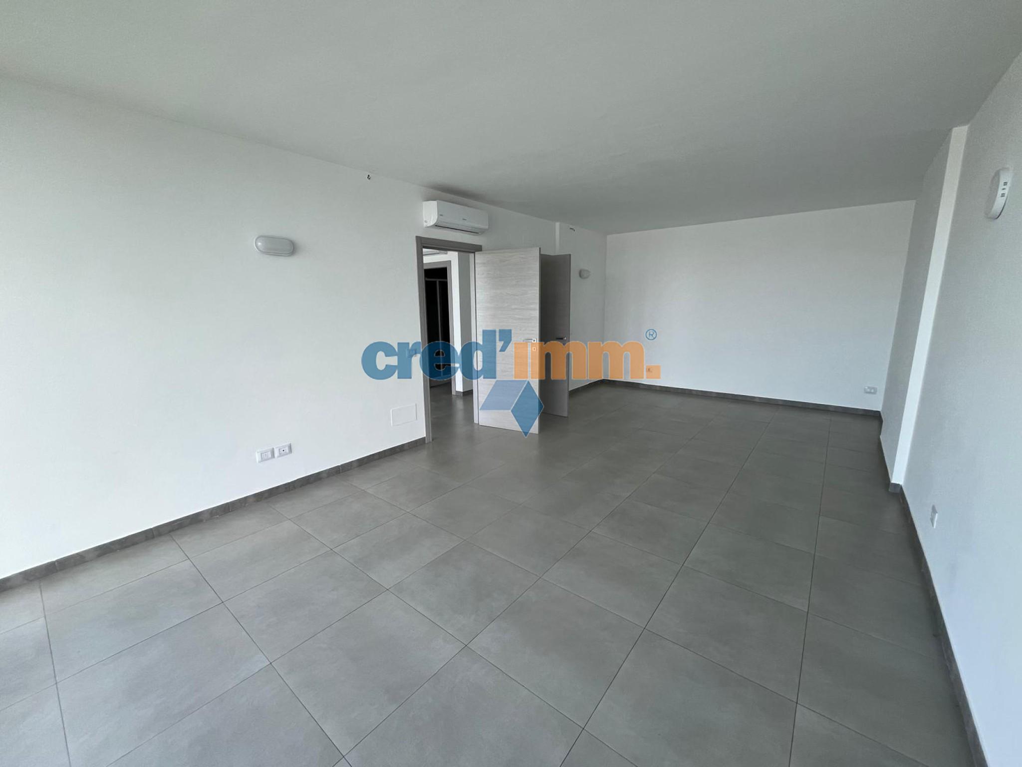 bisceglie in locazione splendido ufficio via Bovio_3921763145117.jpg