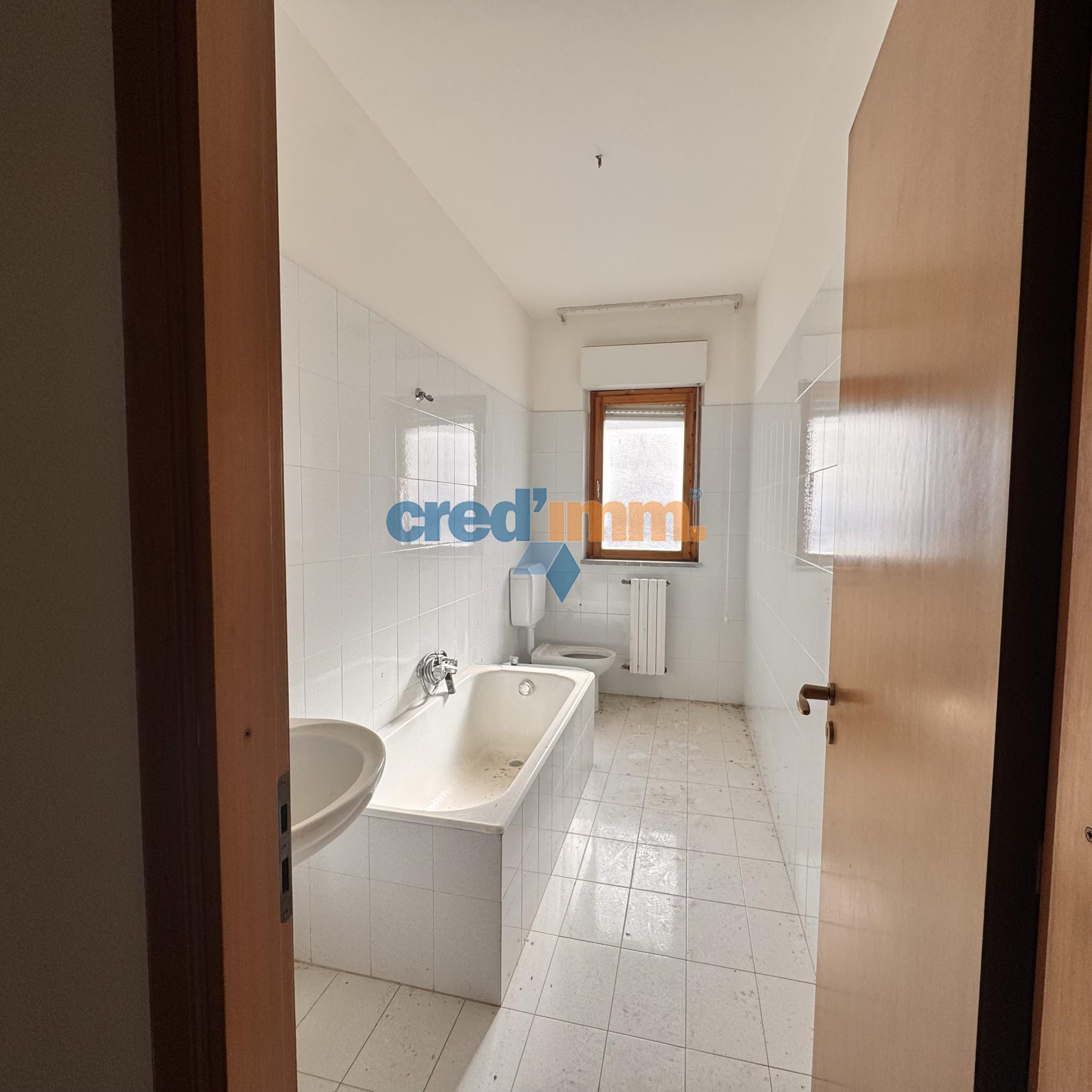 montemilone, provincia di potenza, quadrivani in vendita_3931764415259.jpg