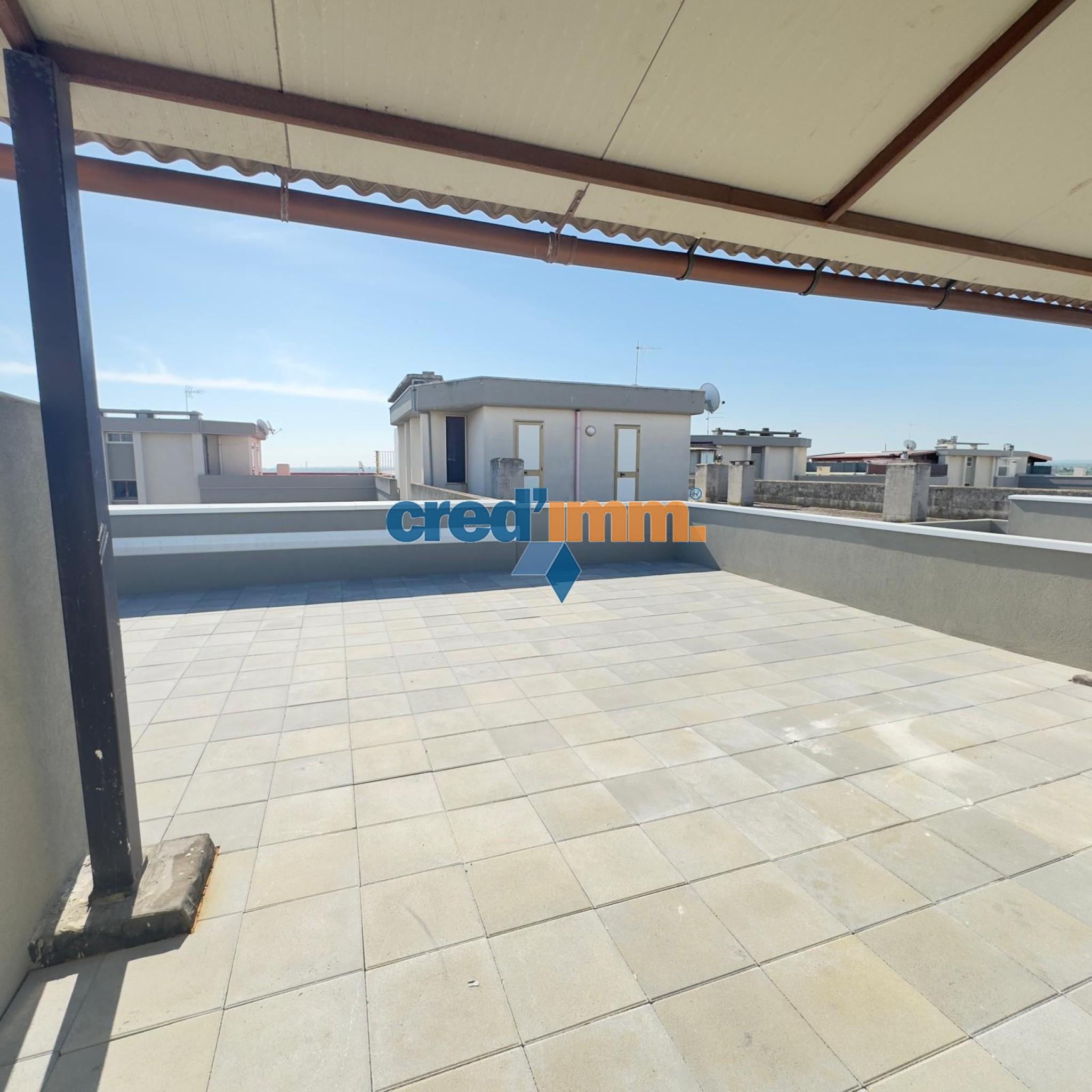 bisceglie luminoso mini attico con posto auto_3951763551366.jpg