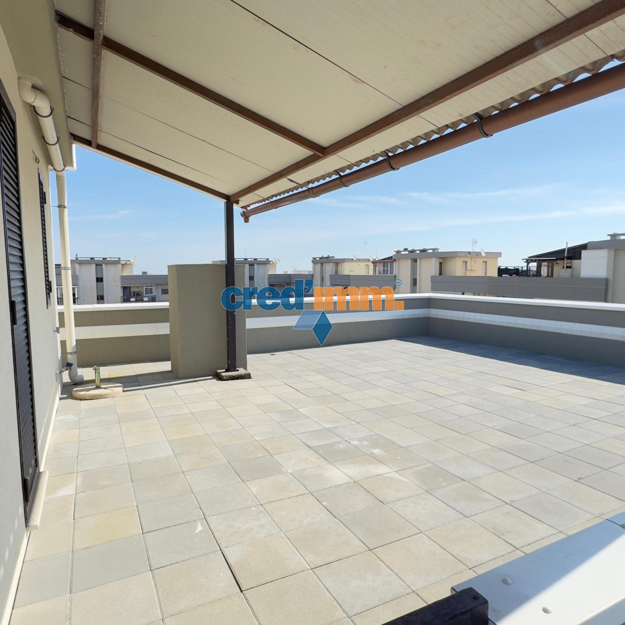 bisceglie luminoso mini attico con posto auto_3951763556460.jpg