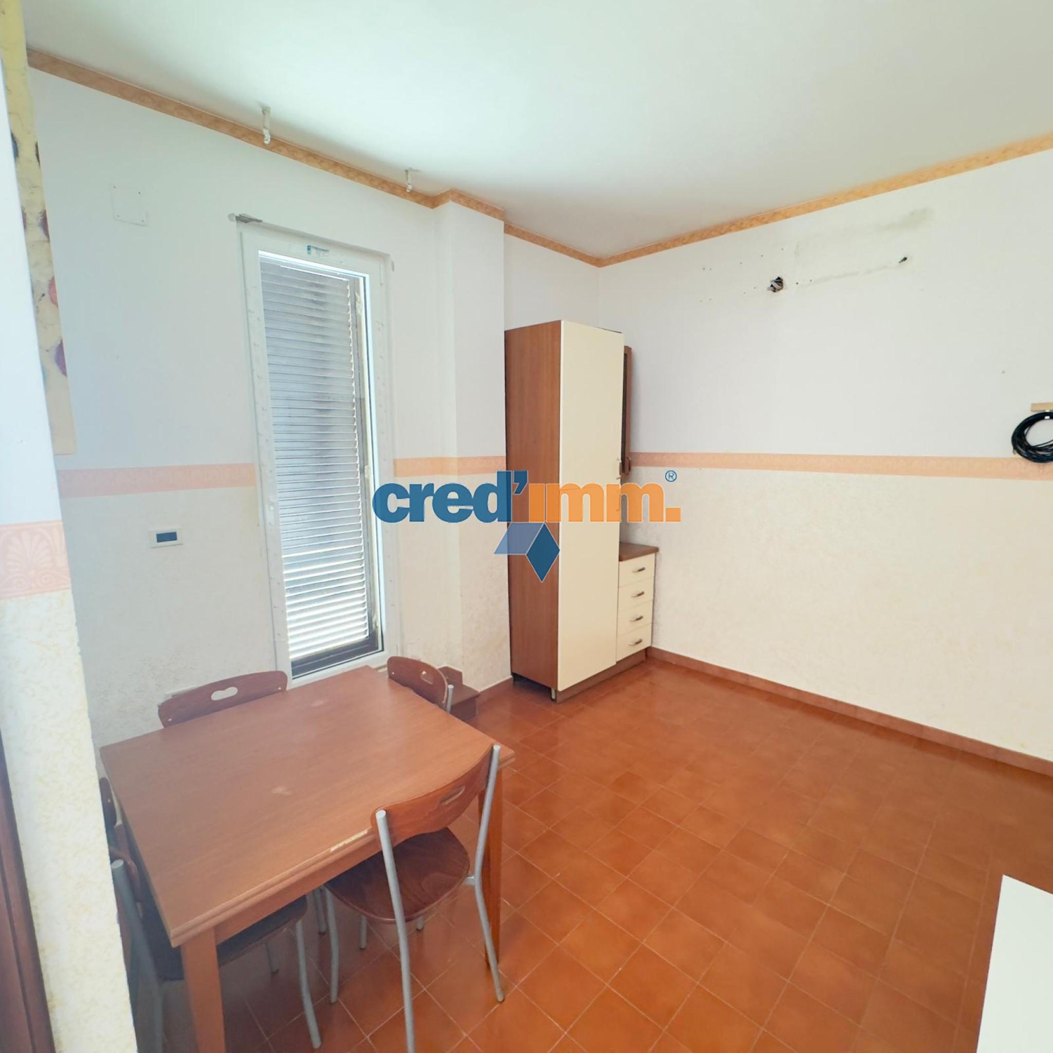 bisceglie in affitto mini attico con posto auto_3981776162528.jpg