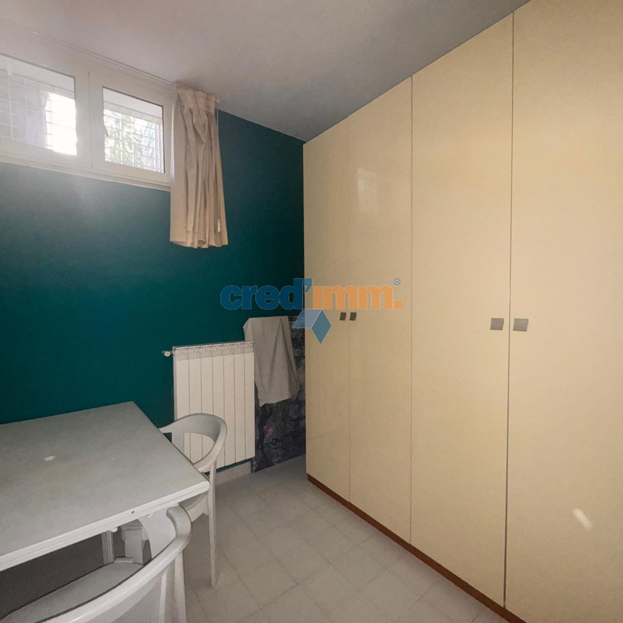 bisceglie villetta arredata con 2 posti auto_4061772451684.jpeg