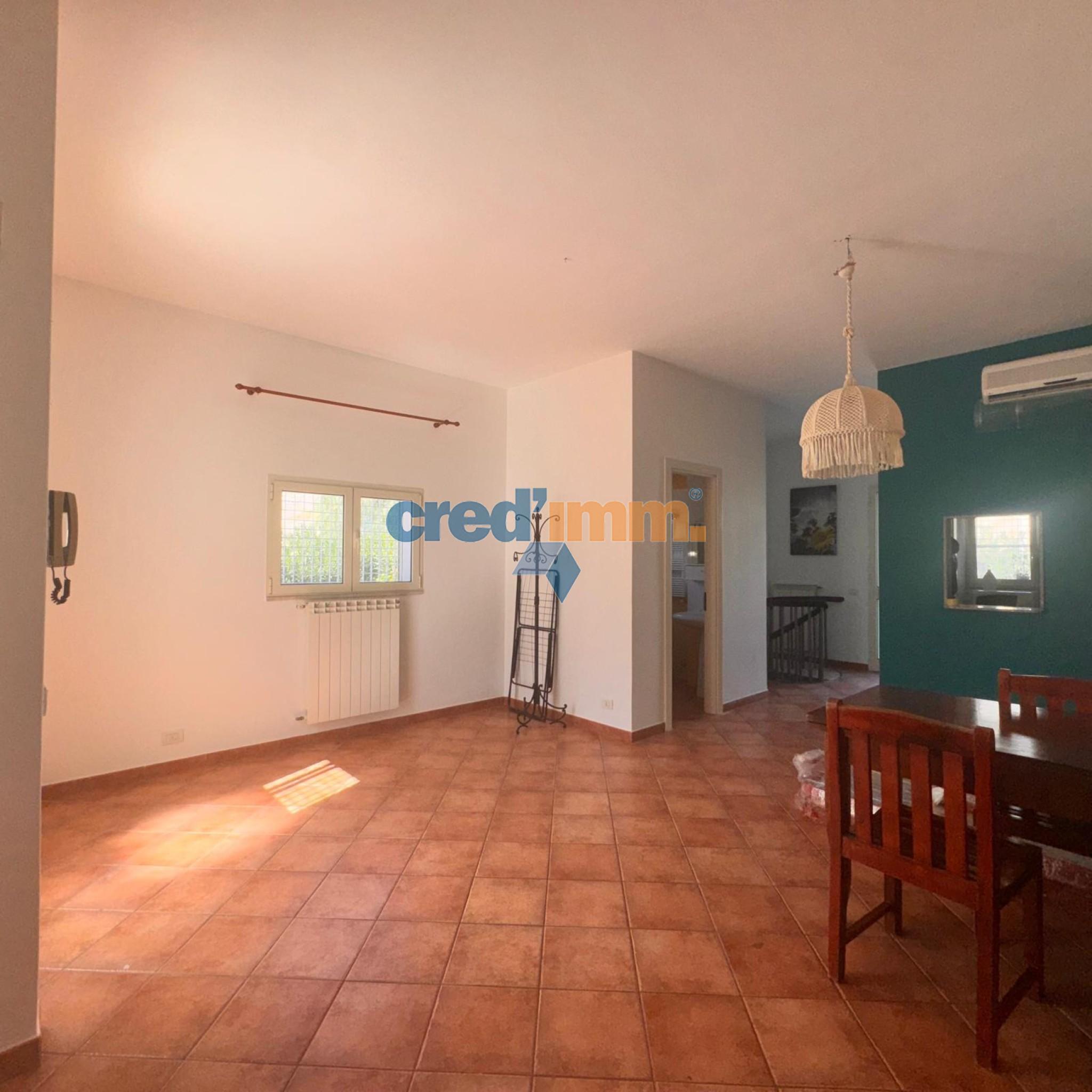 bisceglie villetta arredata con 2 posti auto_4061772455321.jpeg