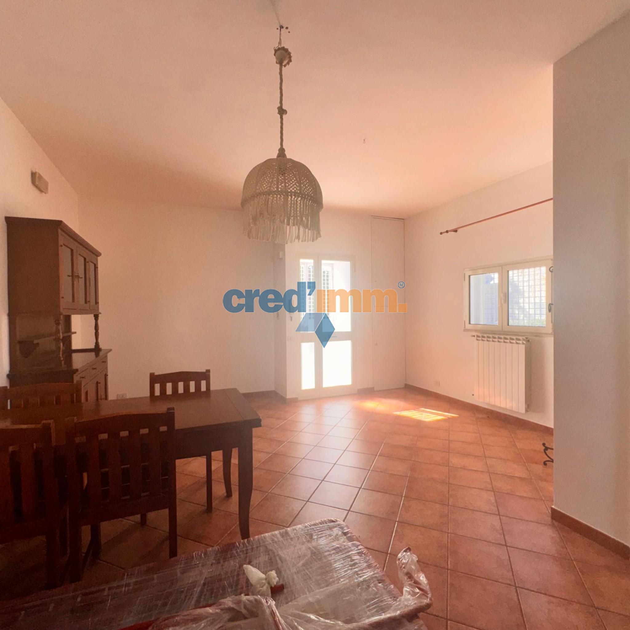 bisceglie villetta arredata con 2 posti auto_4061772456843.jpeg