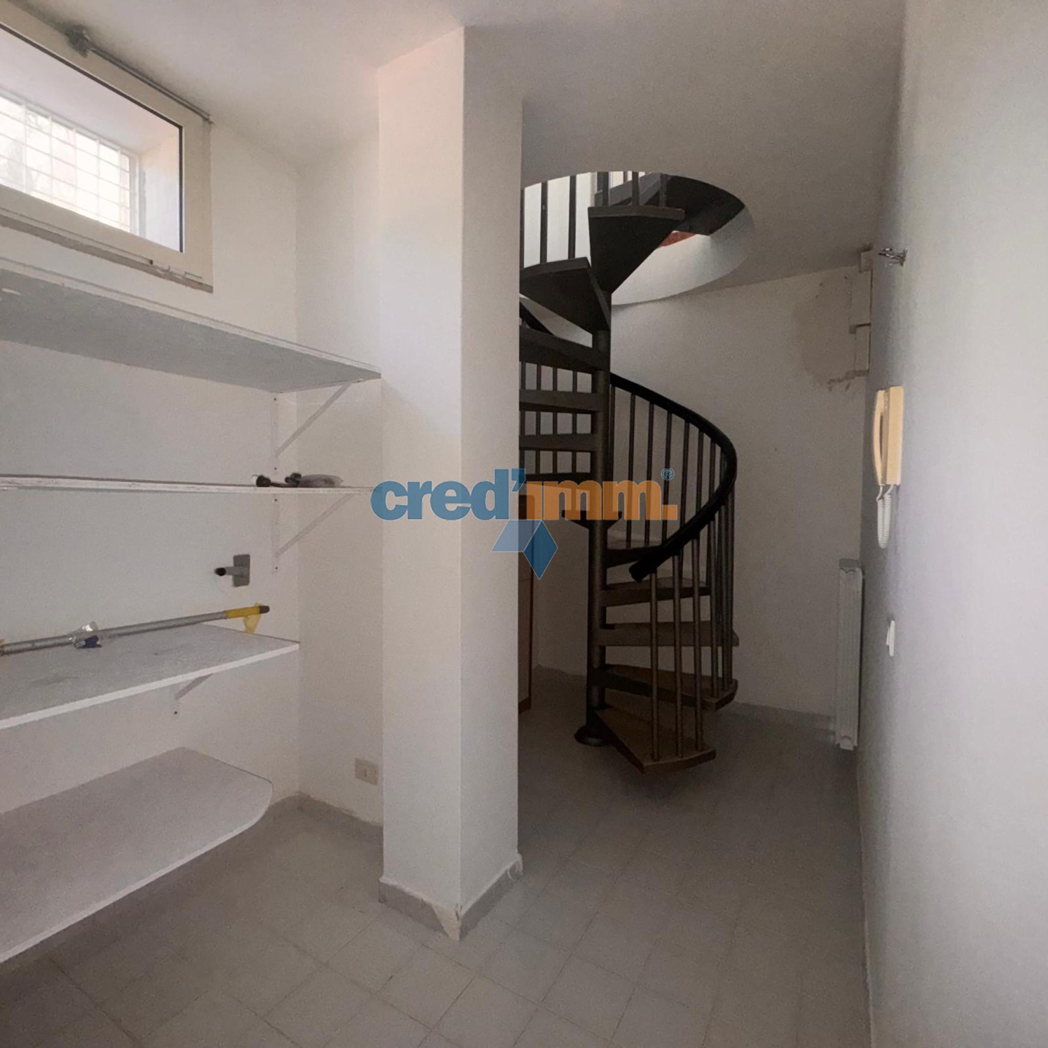 bisceglie villetta arredata con 2 posti auto_4061772460323.jpeg