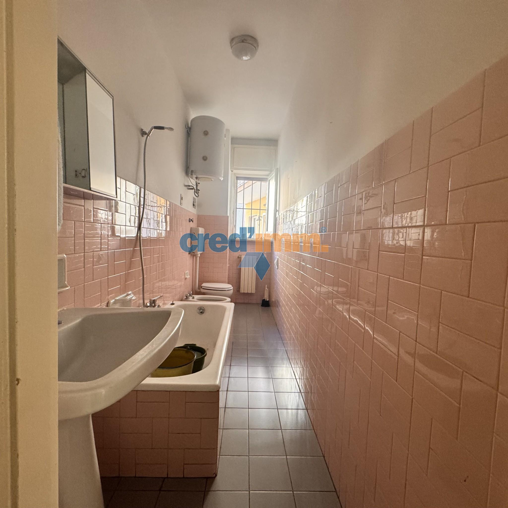 bisceglie ufficio in locazione in via Gramsci_4071772476272.jpg