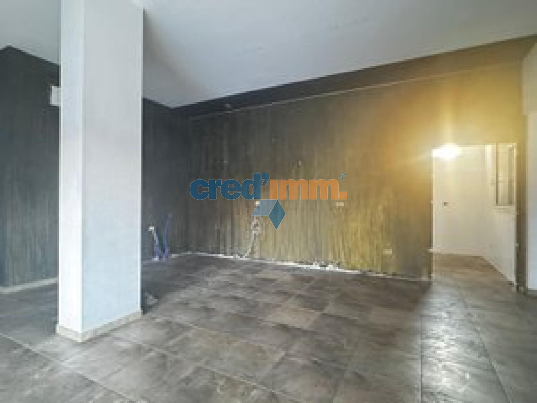 Locale commerciale in affitto in Carrara San Francesco_4121776873919.jpg