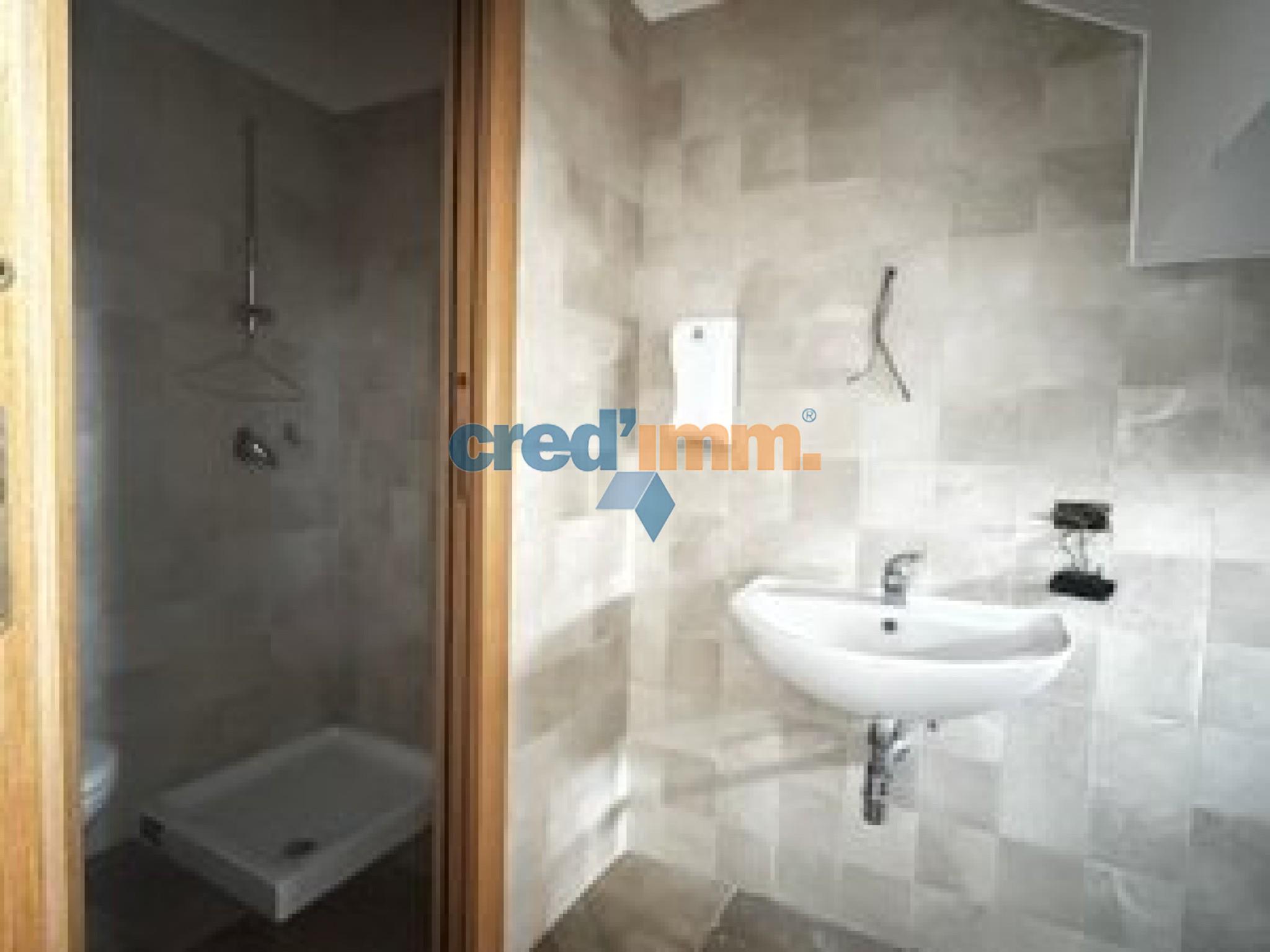 Locale commerciale in affitto in Carrara San Francesco_4121776874075.jpg