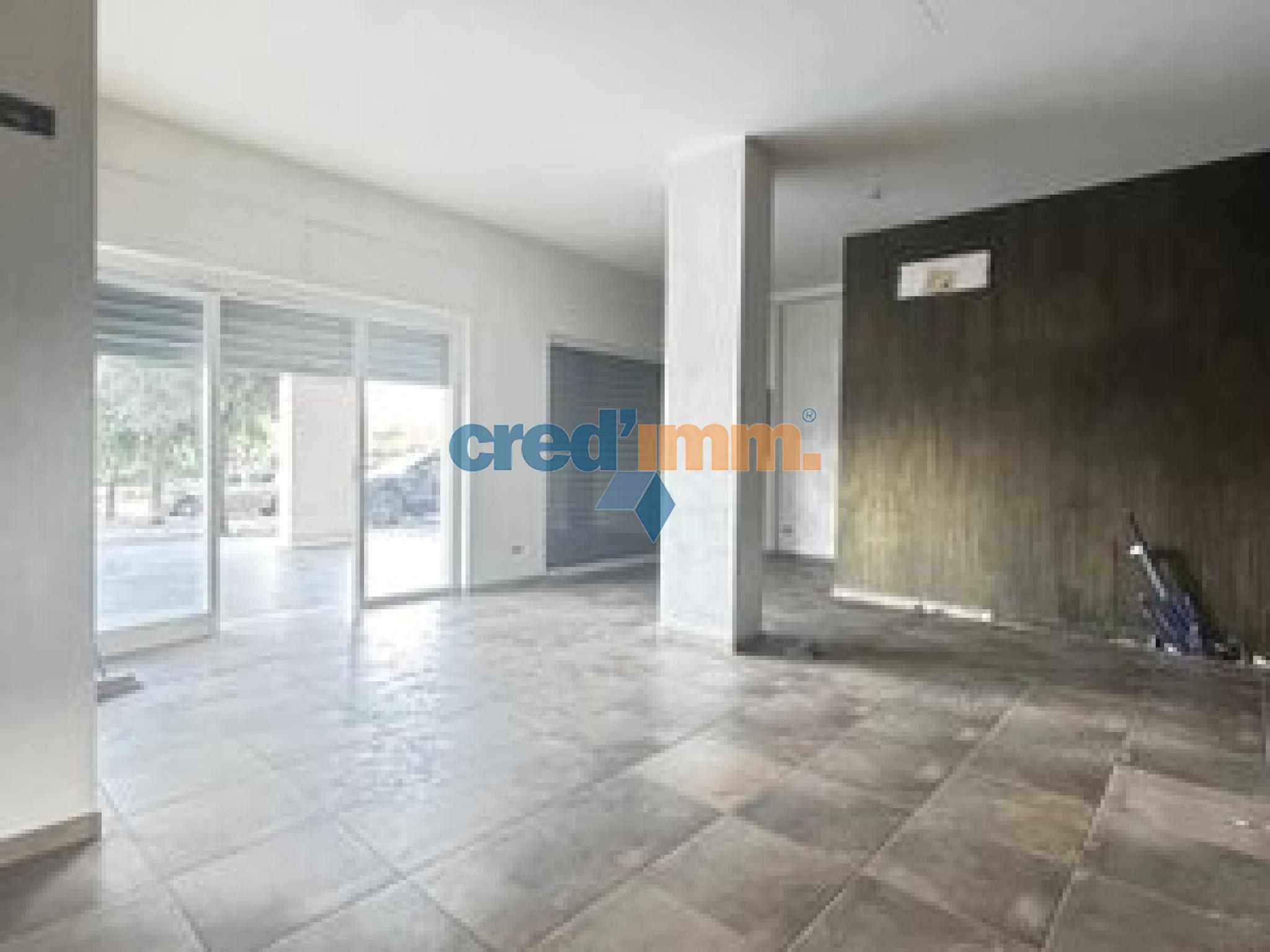 Locale commerciale in affitto in Carrara San Francesco_4121776879870.jpg