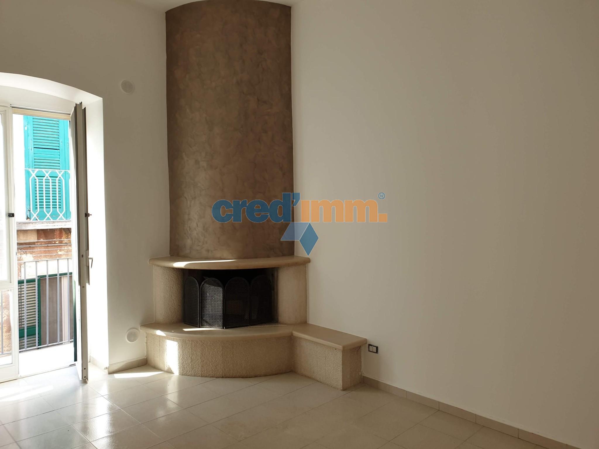 bisceglie appartamento luminoso indipendente_4181779994062.jpg