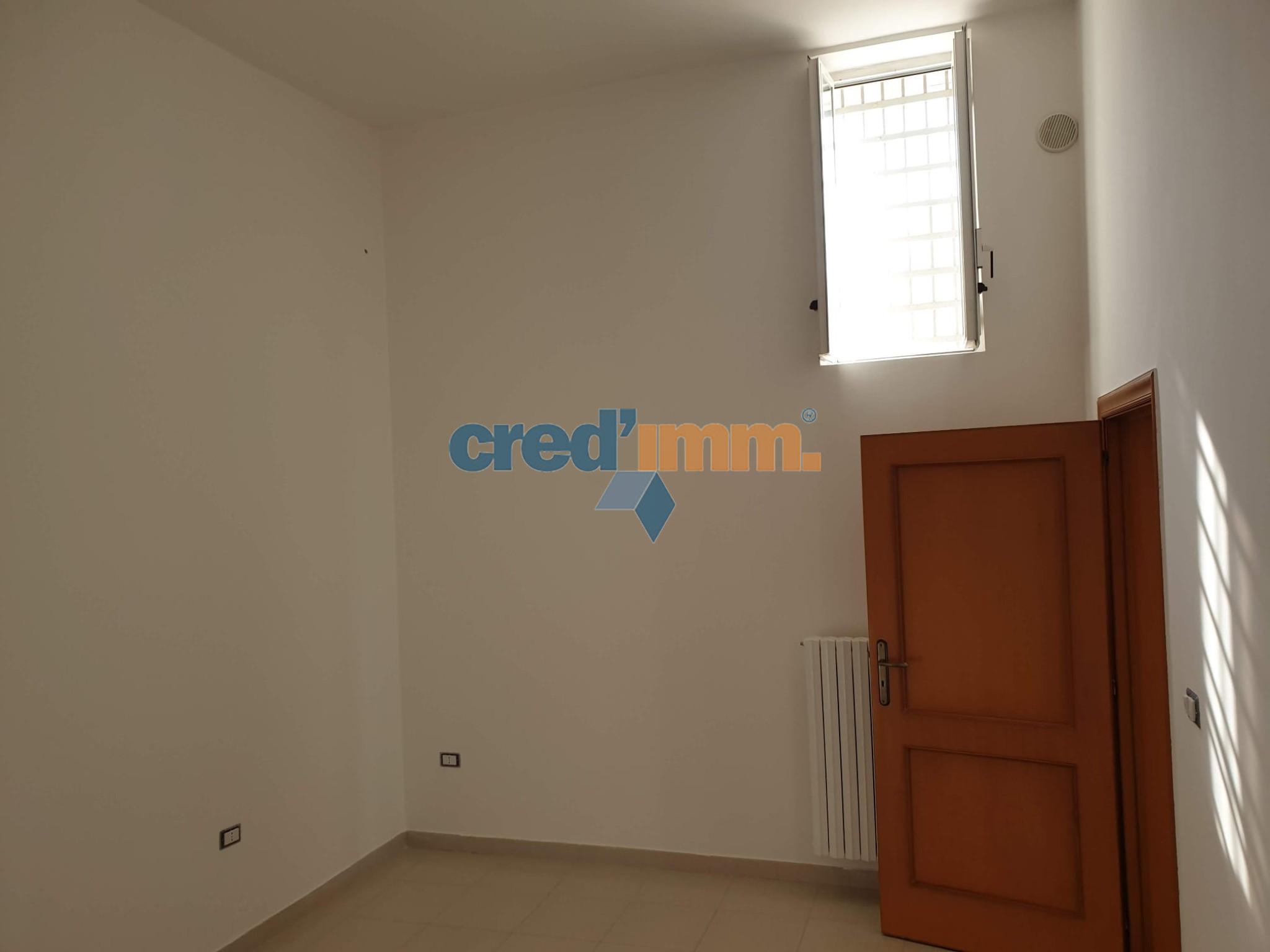 bisceglie appartamento luminoso indipendente_4181779999726.jpg